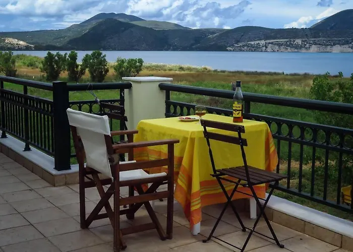 Villa Rania: ευάερη με θέα τη θάλασσα *