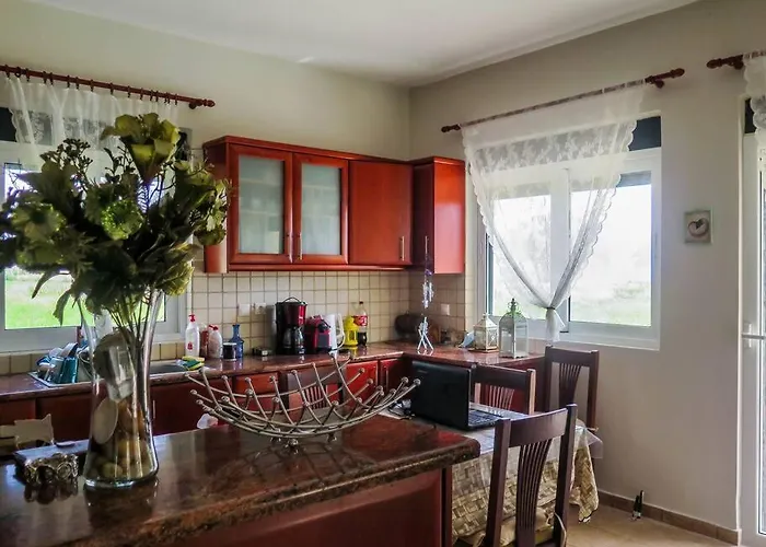 Villa Rania: ευάερη με θέα τη θάλασσα *
