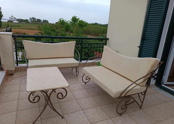 Rania: ευάερη με θέα τη θάλασσα *