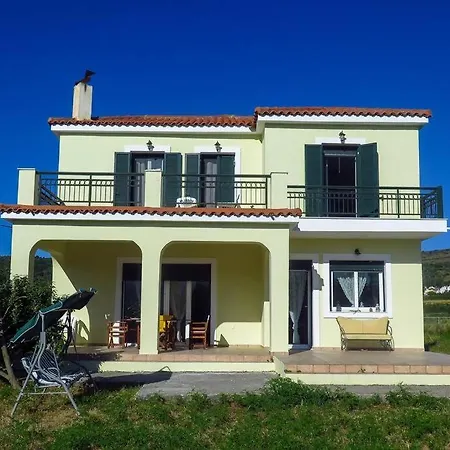 Vilă Rania: ευάερη με θέα τη θάλασσα Lixouri