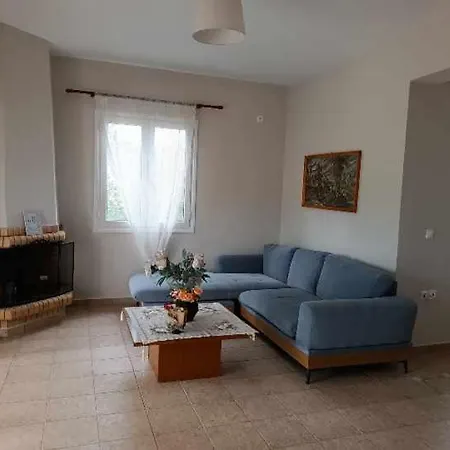 Vilă Rania: ευάερη με θέα τη θάλασσα Lixouri